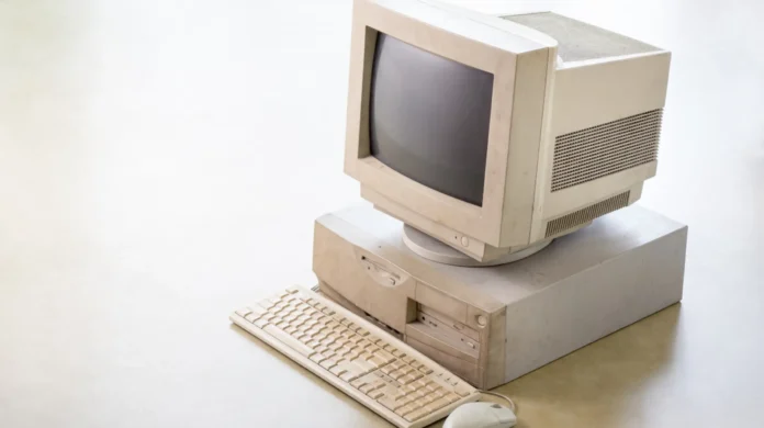 10 Best Vintage PC Cases to Build New Computer for Sale
